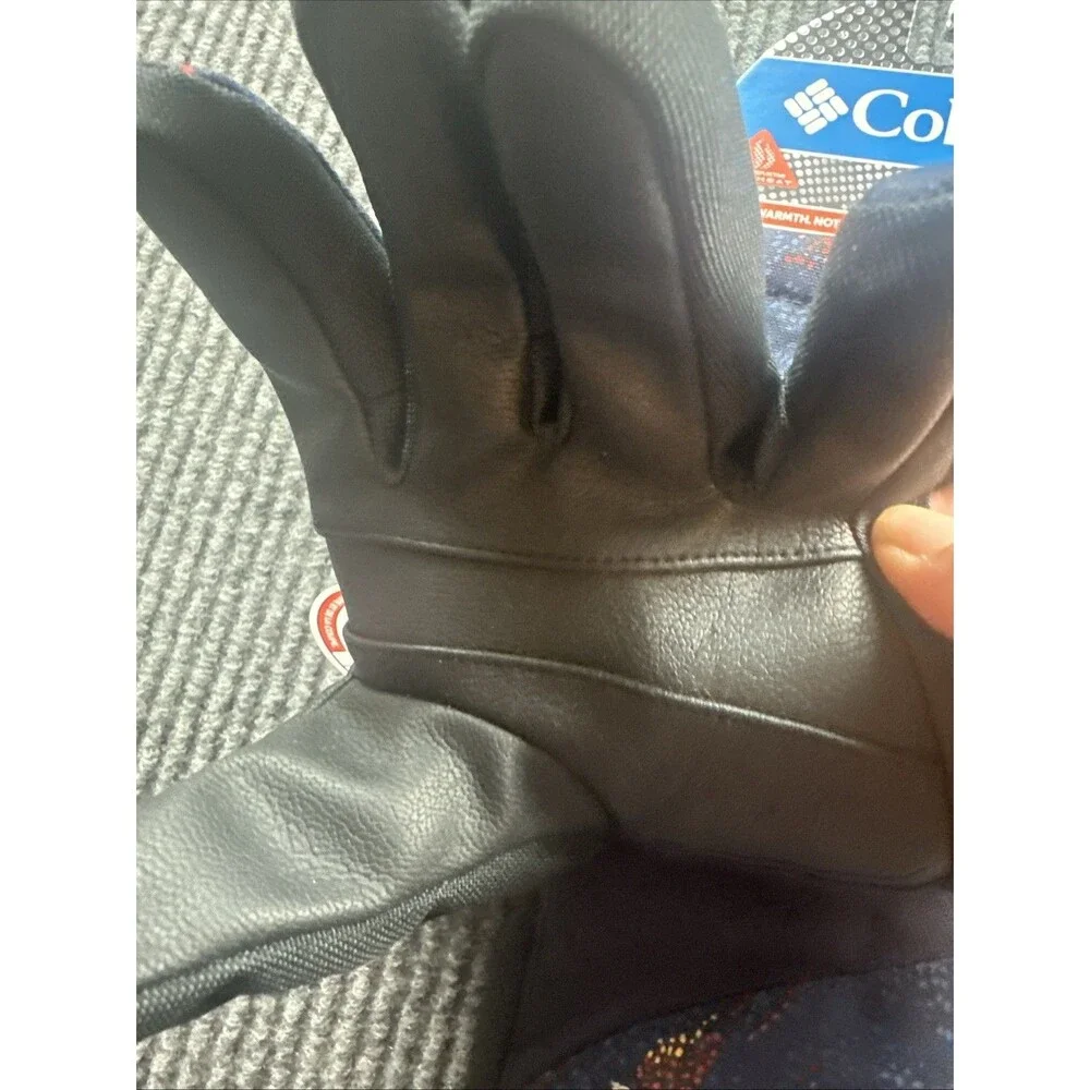 Columbia Women's Breezy Heights Glove $55